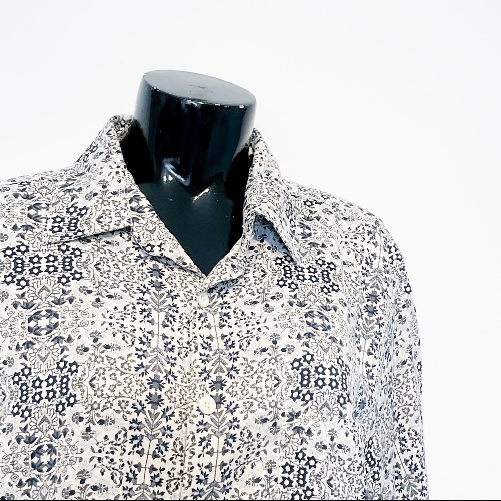 Vintage Silk Shirt Blue White Floral Print Short Sleeve Medium - Picture 4 of 9